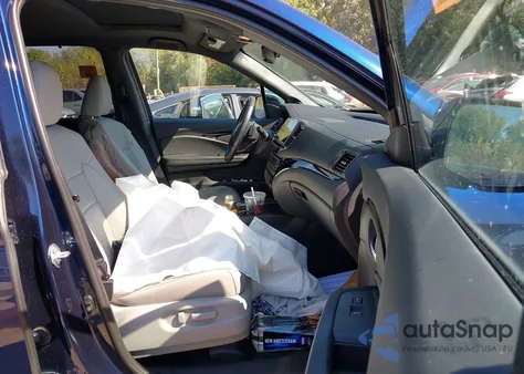 2021 Honda Passport Awd Elite z USA, uszkodzony, nr VIN 5FNYF8H06MB029515